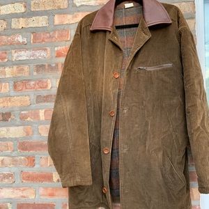 Vintage corduroy men’s coat jacket brown
